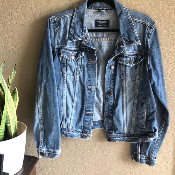 American Eagle Outfitters Jackets & Blazers - American Eagle Outfitters Jean jacket